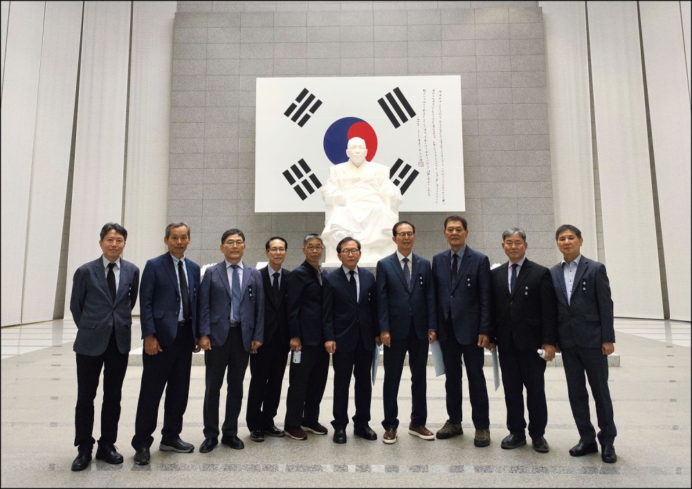 백범 76주기 (12).jpg